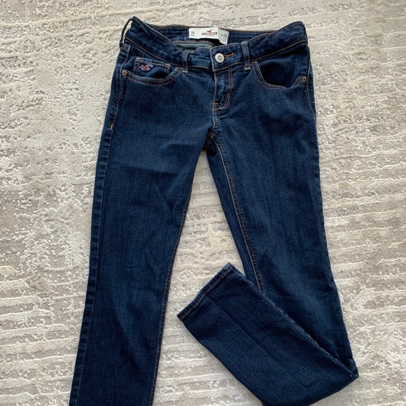 Hollister Skinny Jeans - Picture 1 of 2